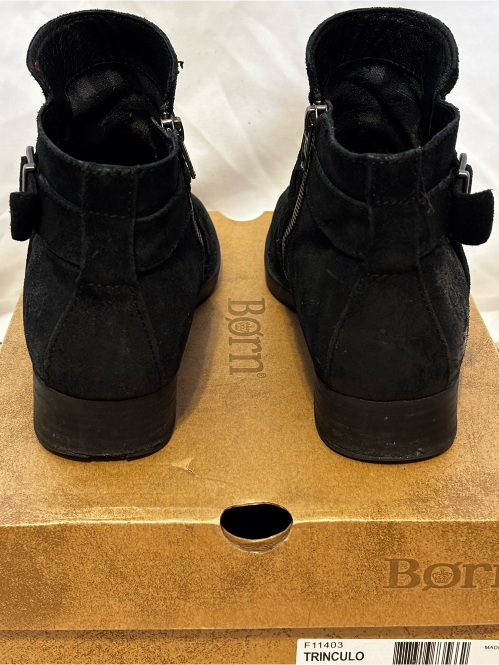Born Trinculo Black Distressed Leather Buckle Moto Boots Bootie 8.5 - Picture 5 of 11
